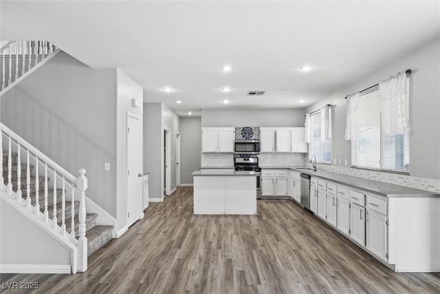 1291 Mount Hood Street, Las Vegas, NV 89110