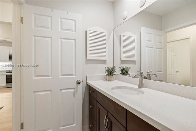 1600 SE Saint Lucie Boulevard 110, Stuart, FL 34996