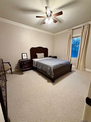 12057 Lake Estates Ave, Baton Rouge, LA 70810
