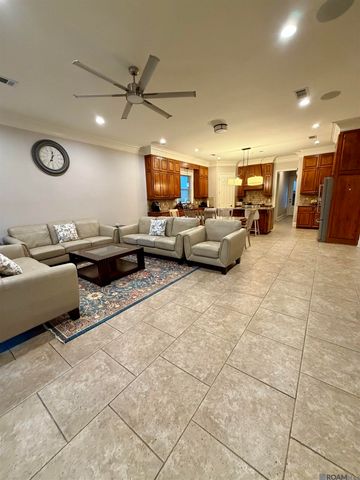 12057 Lake Estates Ave, Baton Rouge, LA 70810