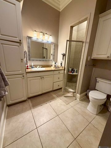 12057 Lake Estates Ave, Baton Rouge, LA 70810