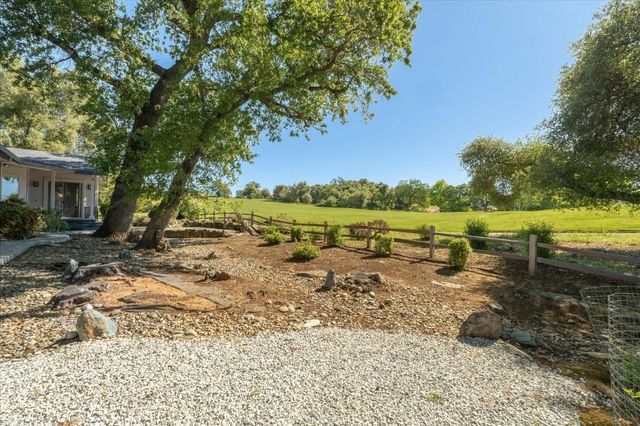 379 Perlina Terrace, Angels Camp, CA 95222