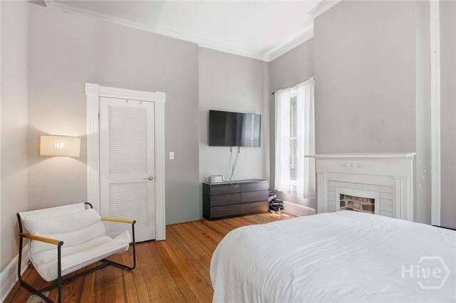 2308 Barnard Street, Savannah, GA 31401