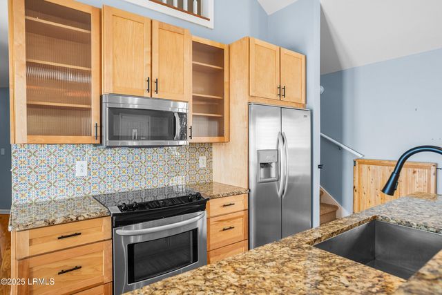 635 16th Street, Port Royal, SC 29935