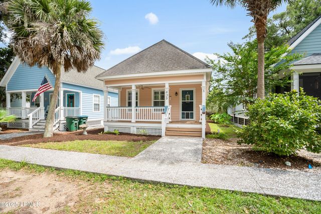 635 16th Street, Port Royal, SC 29935