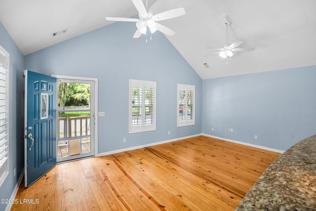 635 16th Street, Port Royal, SC 29935