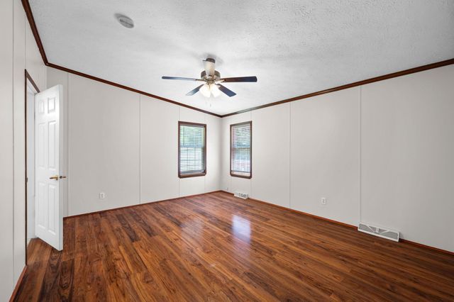 288 Five Points Road, Dayton, TN 37321