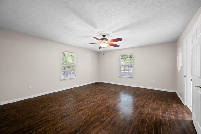 288 Five Points Road, Dayton, TN 37321