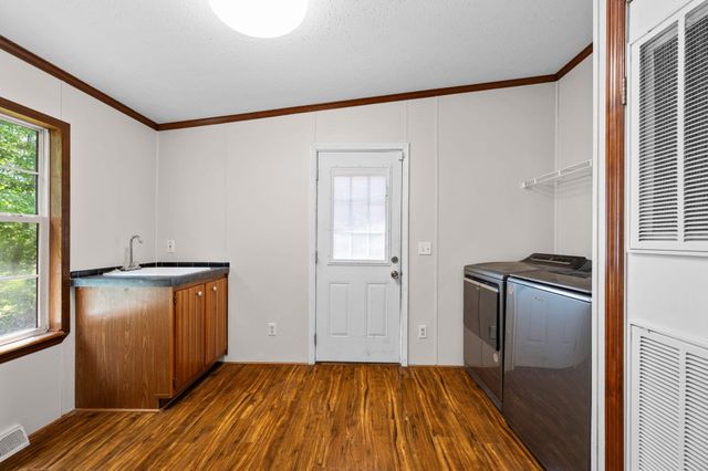 288 Five Points Road, Dayton, TN 37321