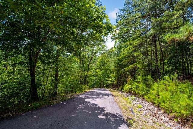 288 Five Points Road, Dayton, TN 37321