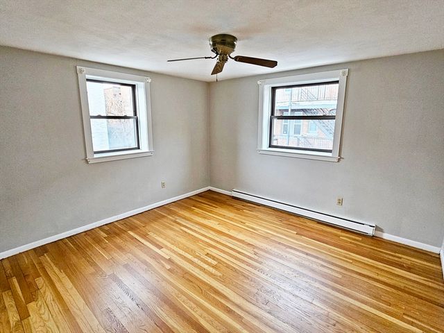 70 Jamaicaway 16, Boston, MA 02130