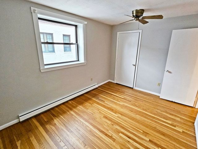 70 Jamaicaway 16, Boston, MA 02130