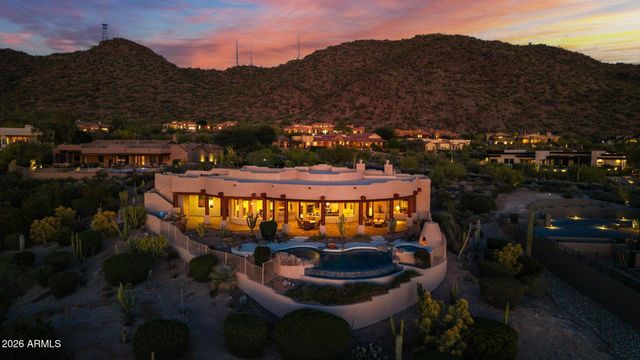 4252 N DIAMOND Point, Mesa, AZ 85207