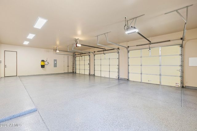 4252 N DIAMOND Point, Mesa, AZ 85207