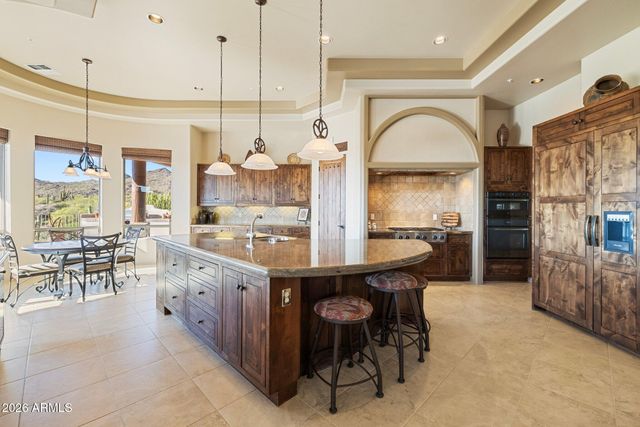 4252 N DIAMOND Point, Mesa, AZ 85207