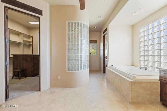 4252 N DIAMOND Point, Mesa, AZ 85207