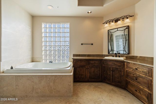 4252 N DIAMOND Point, Mesa, AZ 85207