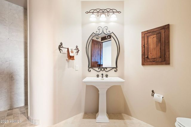 4252 N DIAMOND Point, Mesa, AZ 85207