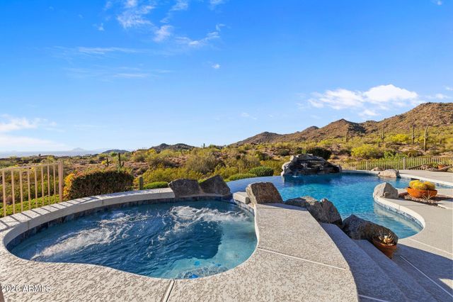 4252 N DIAMOND Point, Mesa, AZ 85207