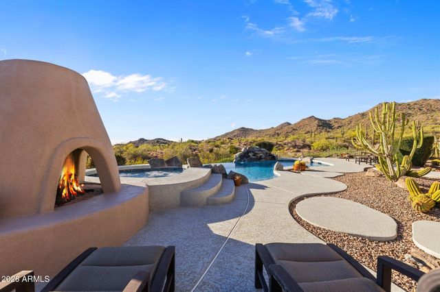 4252 N DIAMOND Point, Mesa, AZ 85207