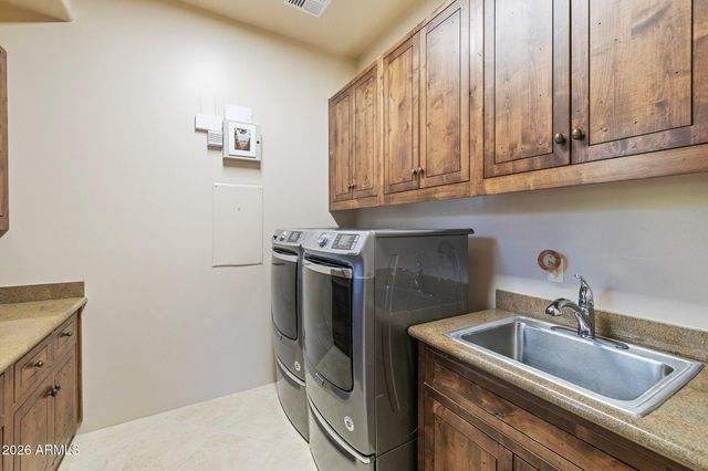 4252 N DIAMOND Point, Mesa, AZ 85207