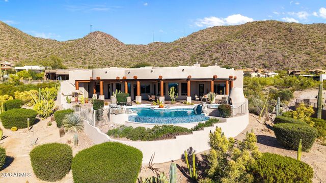 4252 N DIAMOND Point, Mesa, AZ 85207