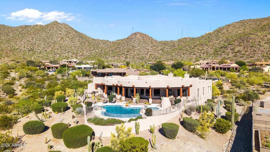 4252 N DIAMOND Point, Mesa, AZ 85207 — photo 2