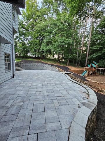 6860 Sterling Drive, Suwanee, GA 30024