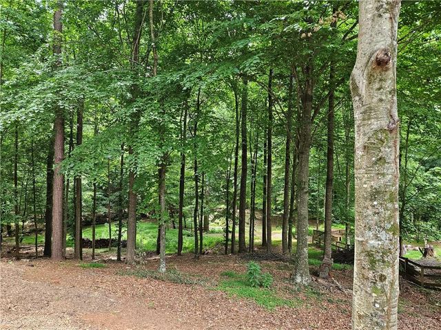 6860 Sterling Drive, Suwanee, GA 30024