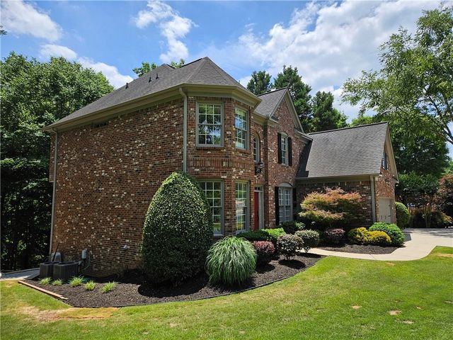 6860 Sterling Drive, Suwanee, GA 30024