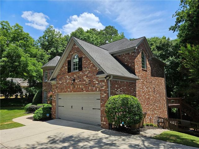 6860 Sterling Drive, Suwanee, GA 30024