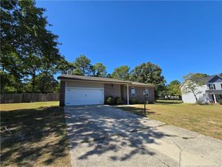 6911 Wickersham Road, Fayetteville, NC 28314