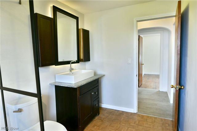 2262 Niles Cortland Road NE, Cortland, OH 44410