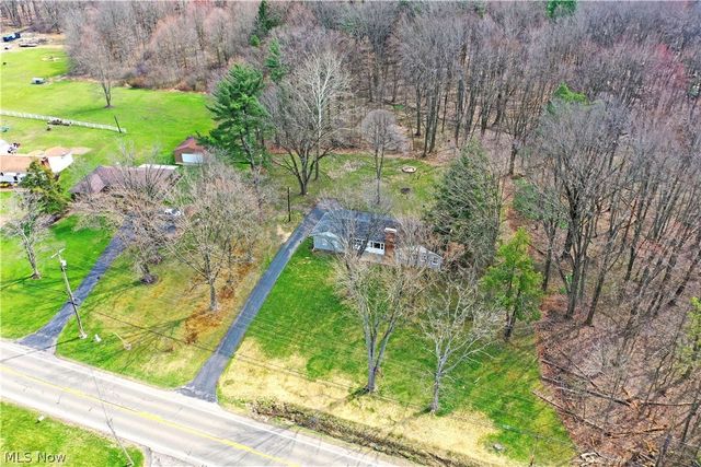 2262 Niles Cortland Road NE, Cortland, OH 44410