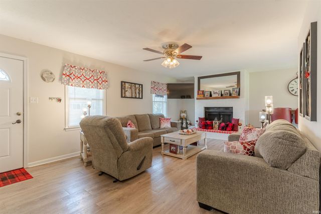 2840 Squire Lane, Evansville, IN 47715