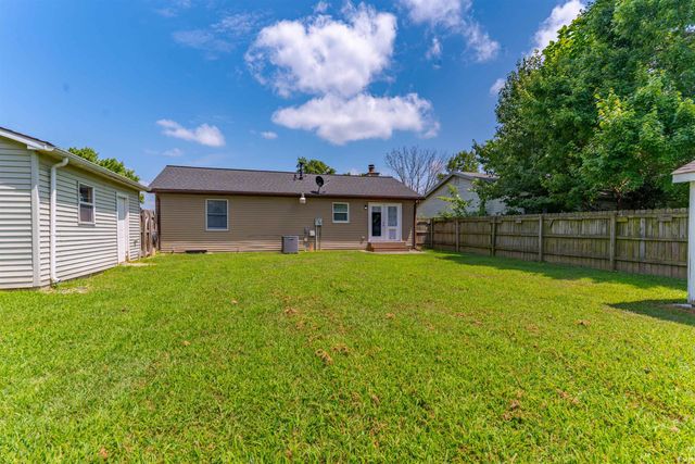 2840 Squire Lane, Evansville, IN 47715