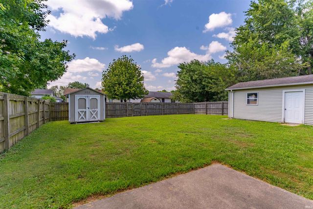 2840 Squire Lane, Evansville, IN 47715