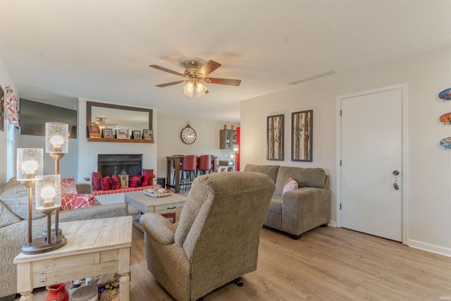 2840 Squire Lane, Evansville, IN 47715