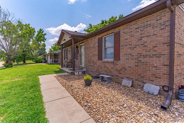 2840 Squire Lane, Evansville, IN 47715