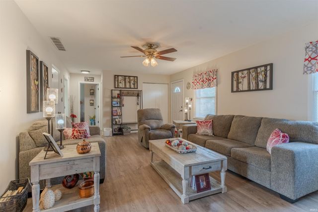 2840 Squire Lane, Evansville, IN 47715