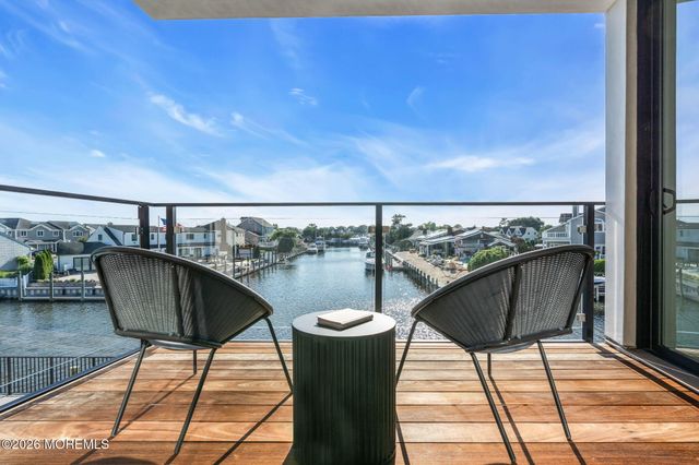 1826 Southeast Drive, Point Pleasant, NJ 08742