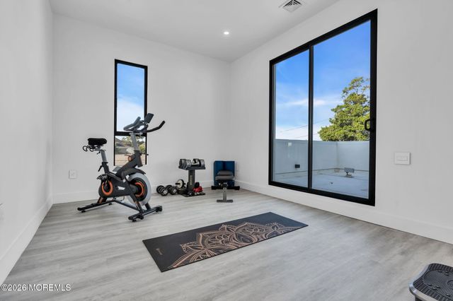 1826 Southeast Drive, Point Pleasant, NJ 08742