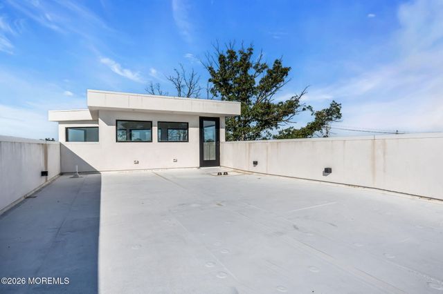 1826 Southeast Drive, Point Pleasant, NJ 08742