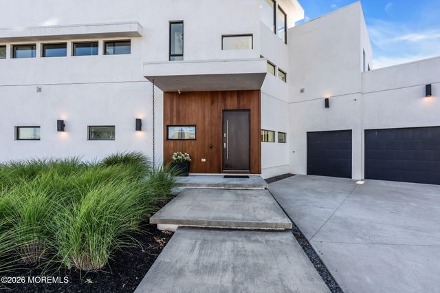 1826 Southeast Drive, Point Pleasant, NJ 08742