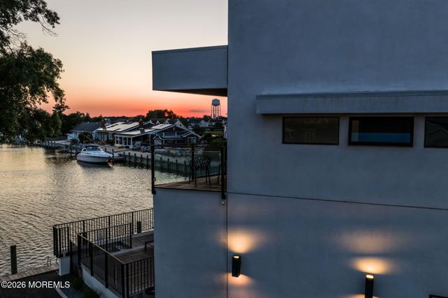 1826 Southeast Drive, Point Pleasant, NJ 08742