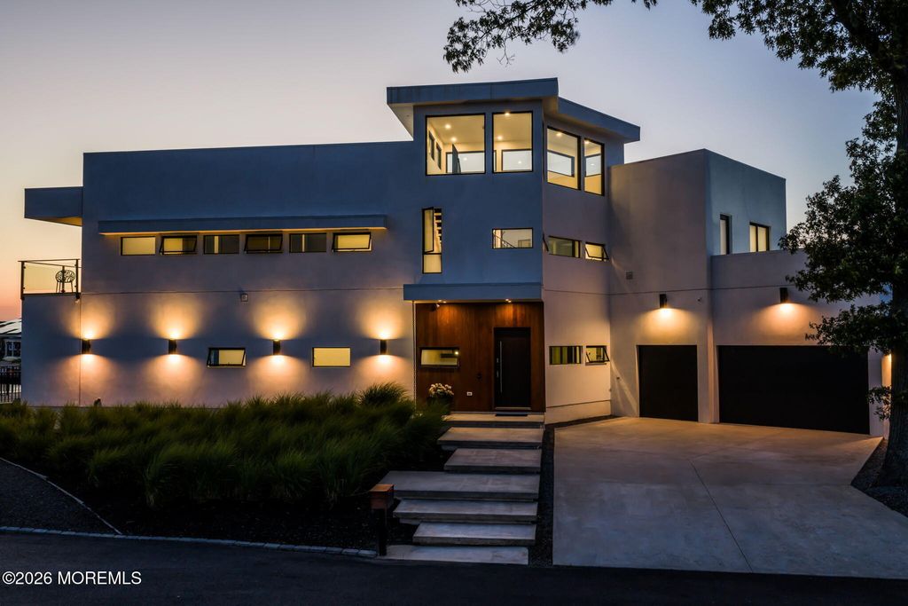 1826 Southeast Drive, Point Pleasant, NJ 08742