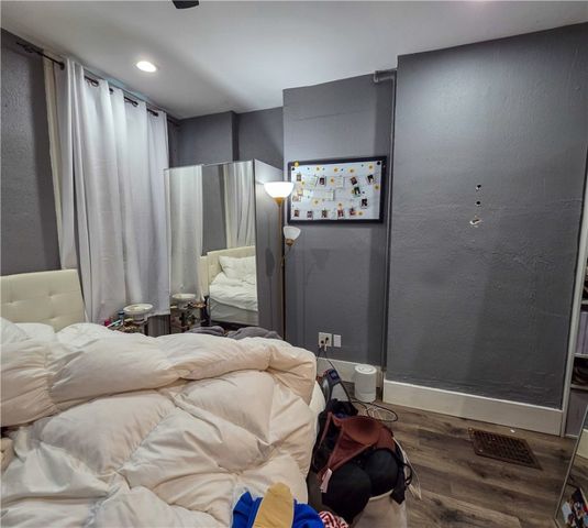 1809 Rialto St, Troy Hill, PA 15212