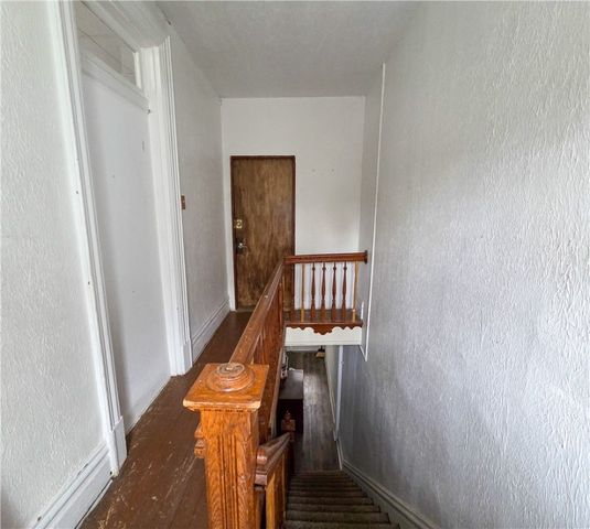 1809 Rialto St, Troy Hill, PA 15212