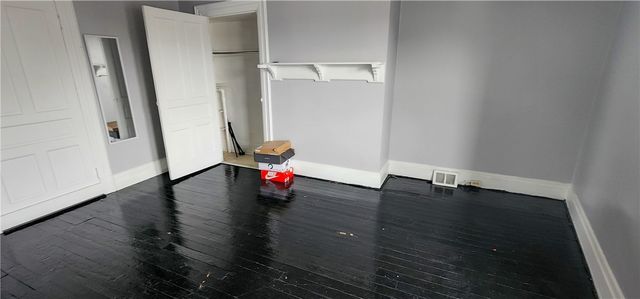 1809 Rialto St, Troy Hill, PA 15212