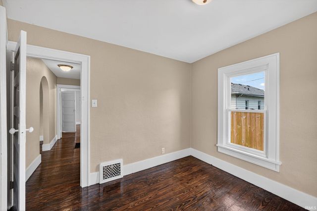 508 Hubbard Street, Mishawaka, IN 46544